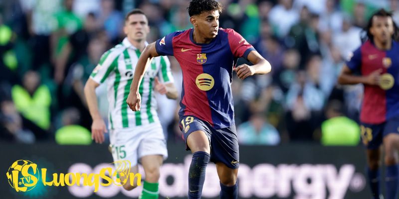 Soi kèo Real Betis vs Barcelona Lúc 01h30 Ngày 7/12/25 4 Nhận định kèo chi tiết trận đấu giữa Real Betis vs Barcelona